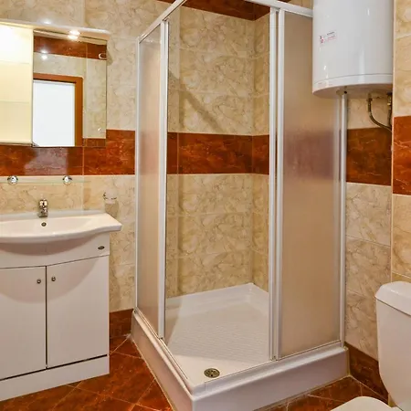 Crown Club Apartment