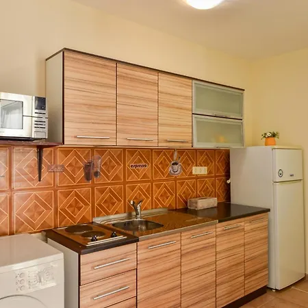 Apartment Crown Club Sveti Vlas