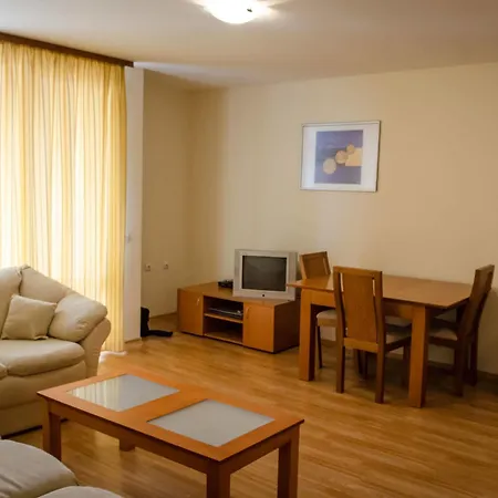 Apartment Crown Club *