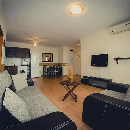 Apartment Crown Club *