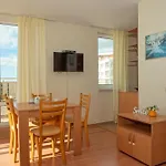 Crown Club Sveti Vlas