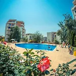 Crown Club * Sveti Vlas