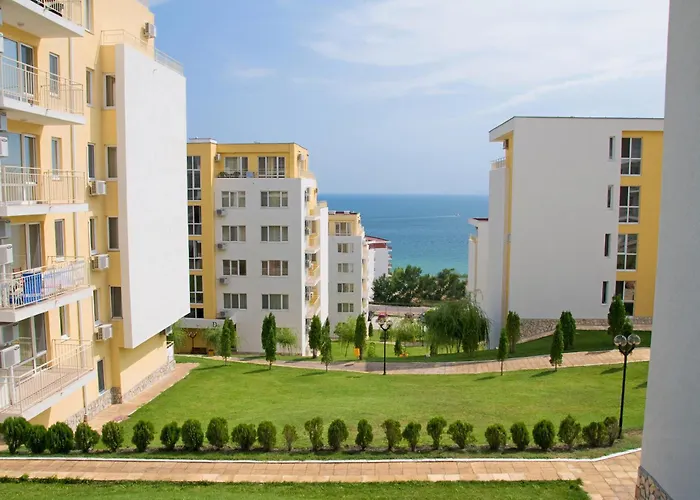 Crown Club * 圣弗拉斯