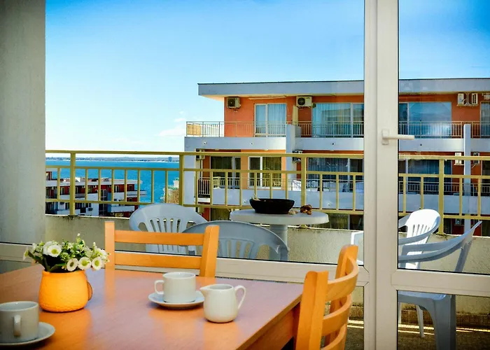 Crown Club Apartamento Sveti Vlas